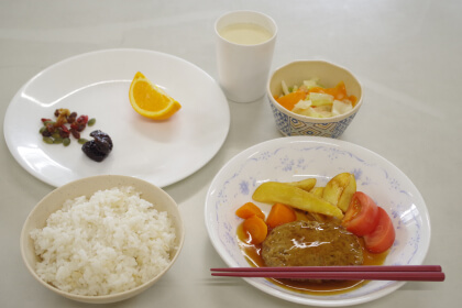 昼食
